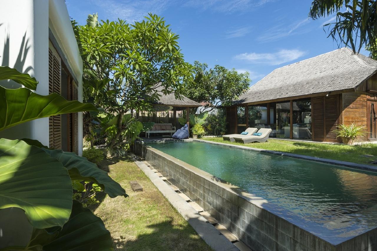 Villa Batik Seminyak  Luaran gambar